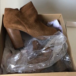 Jessica Simpson booties